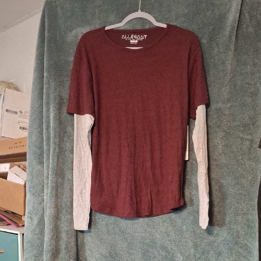 New York & Company Burgundy and Gray Long Sleeve Top